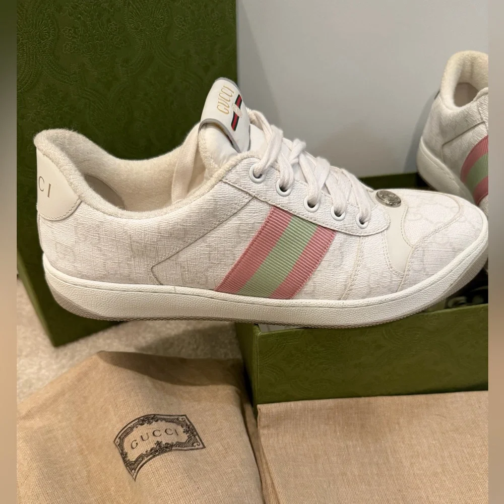 Gucci Sneakers - Picture 6 of 14